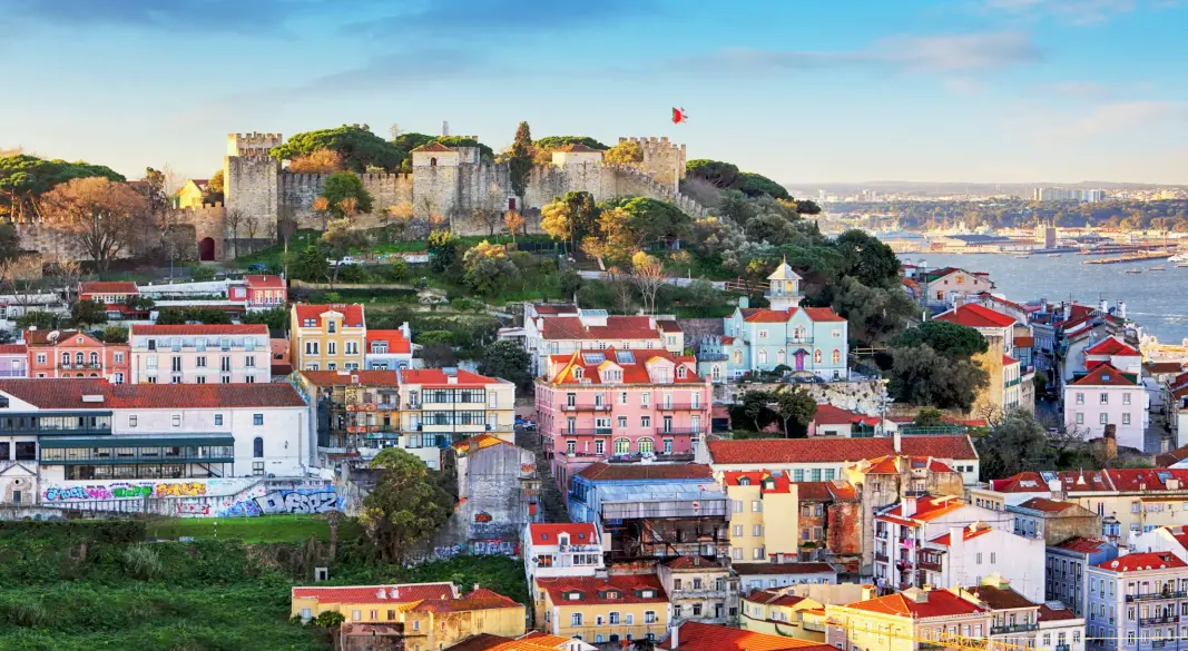 A Tapestry of History, Landscape & Living Wonder